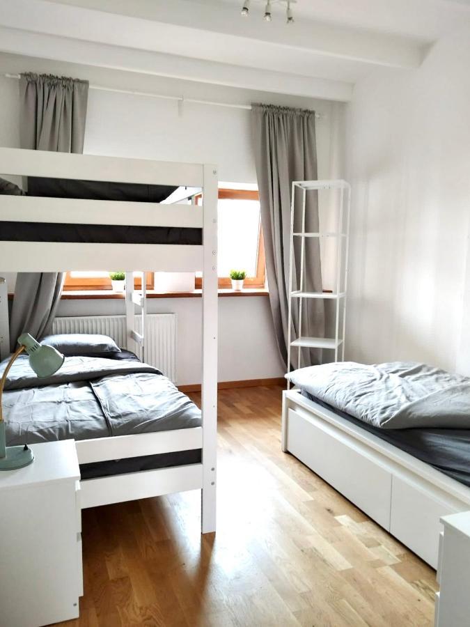 Wake Villa Brwinow Zewnętrze zdjęcie